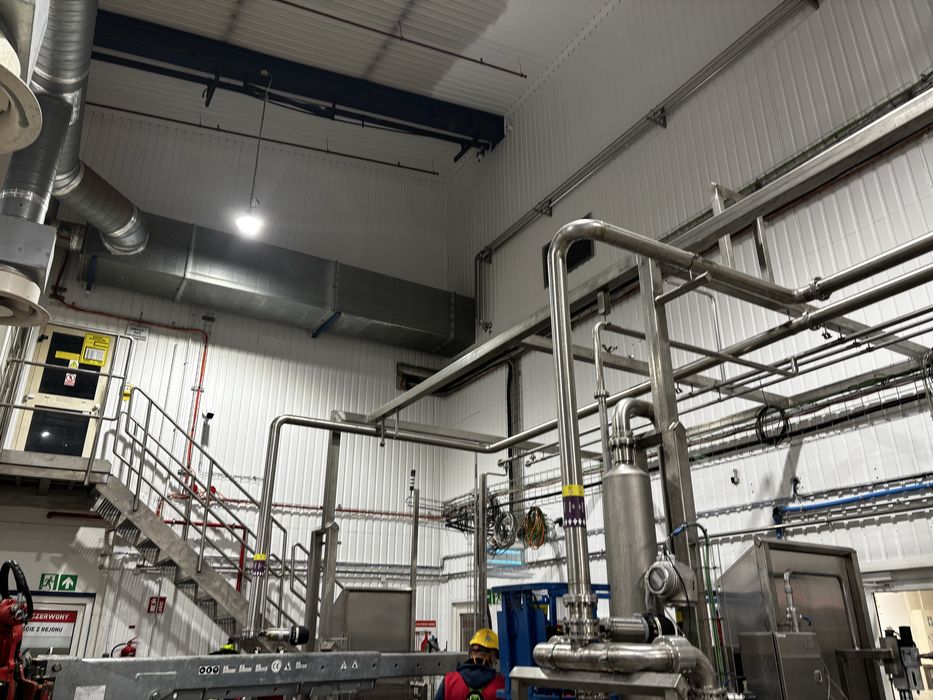 Sprzedaż wynajem wemaszyn suchego lodu czyszczenie suchym lodem usługi