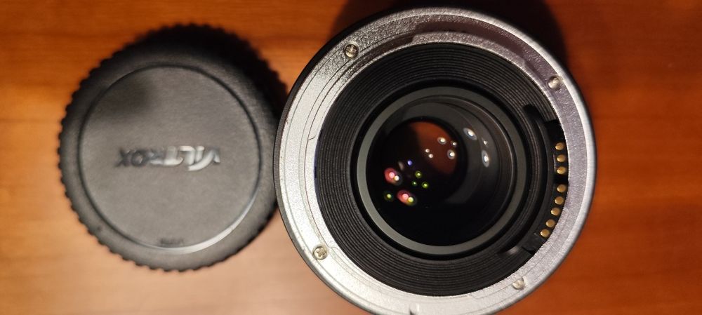 Teleconversor Viltrox para lentes Canon EF