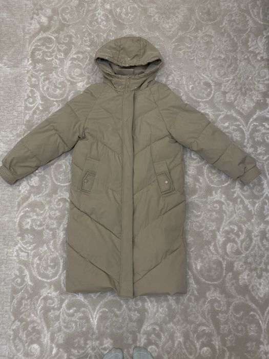 Жіноча куртка-пуховик