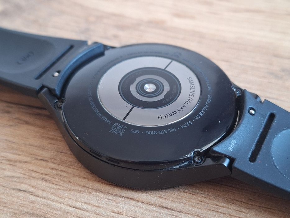 Samsung Galaxy Watch4 Classic 46mm zegarek smartwatch