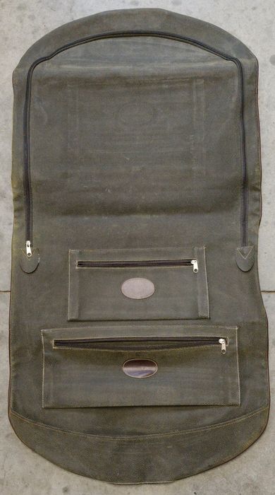 Porta fatos em pele vintage