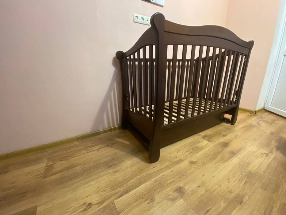 Детская кроватка в отличном состоянии