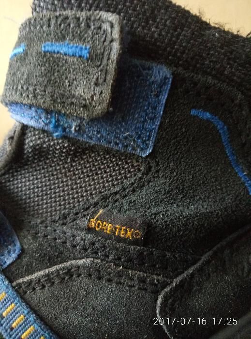 Ботинки на мальчика ecco