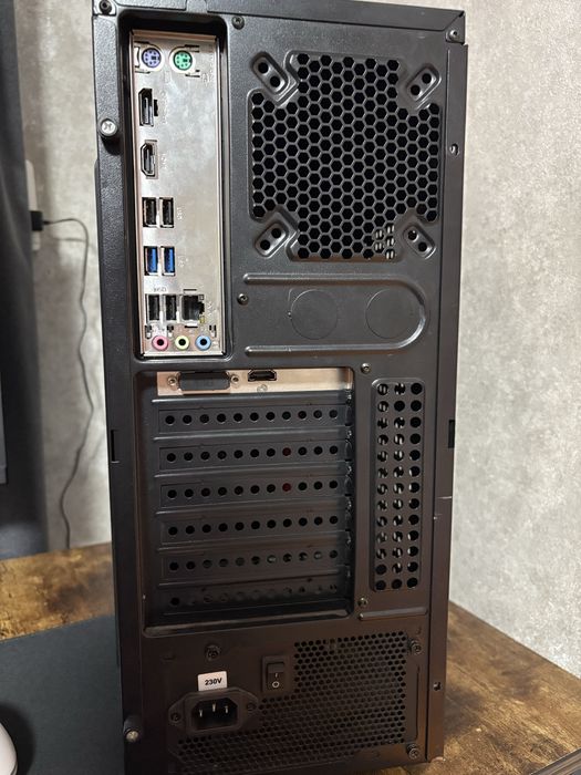 Ігровий ПК по детально