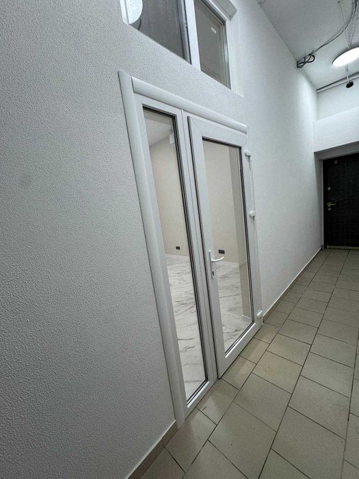 Продам срочно 1комн квартиру шоурум. Цоколь на Французском б-ре.