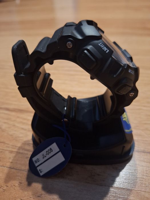 Sportowy zegarek Xonix z podświetleniem