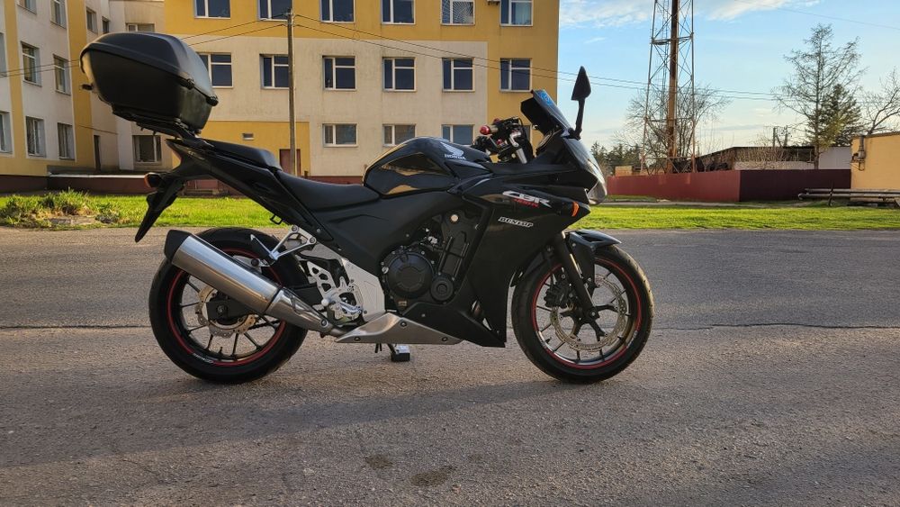 Honda CBR400R з Японії