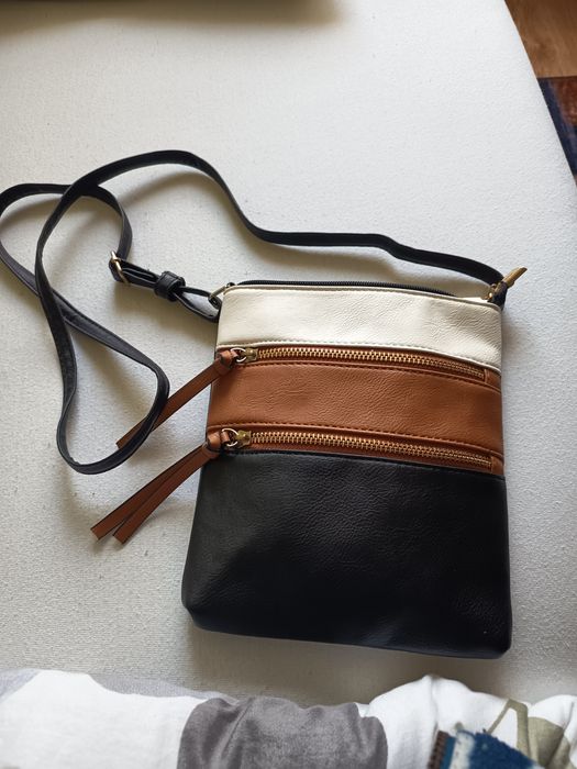 Torebka mała,na dokumenty,portfel i telefon