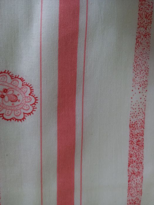 Dwie poszewki na poduszki