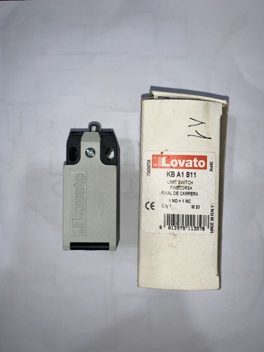 Кінцевий вимикач Lovato КВ А1 S11     (1 НО+1 НЗ)