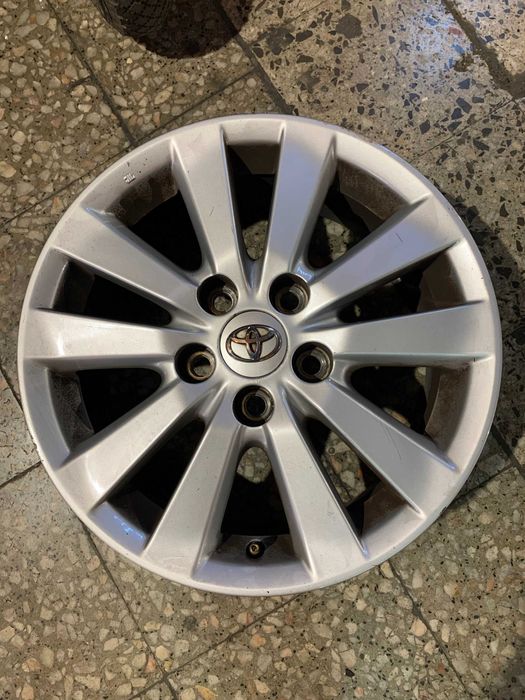 Jantes originais Toyota Auris 2007 (x4)