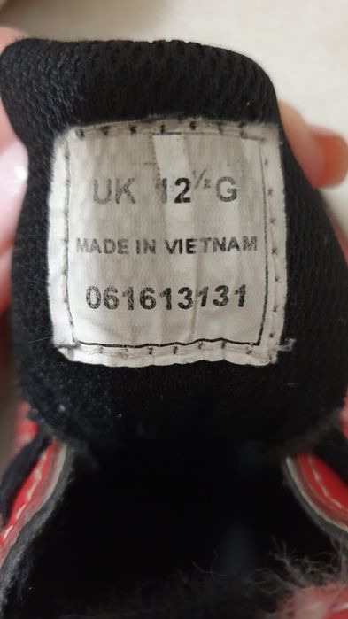 Кроссовки Clarks красные размер 31