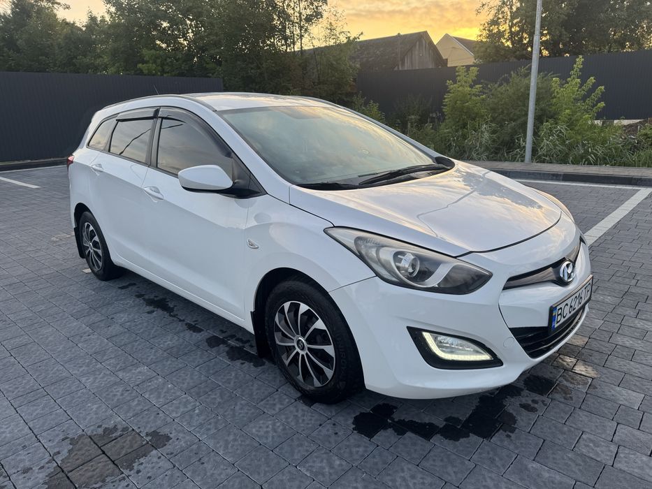 Hyundai i30 2013 рік 1.4 дизель