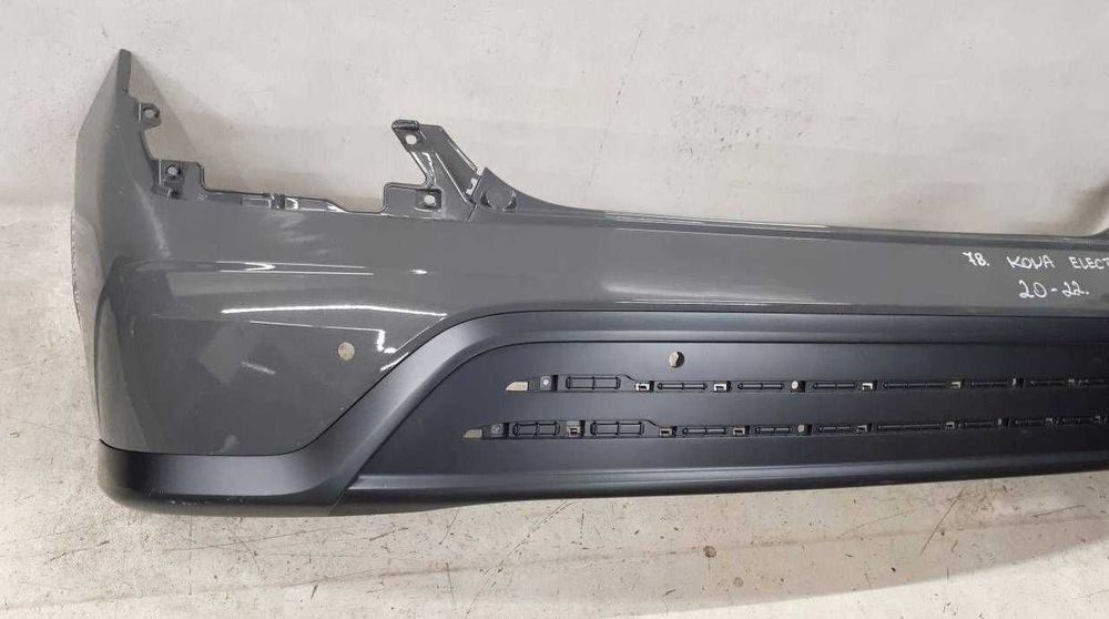 Бампер задній Hyundai Kona Electric 2020-2023 року