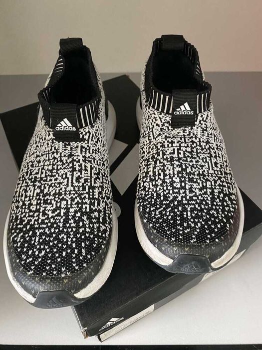 Стильные кроссовки Adidas, р.36