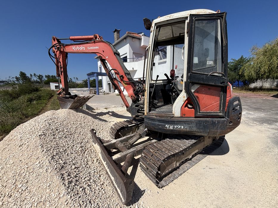 Mini giratoria kubota 4500kg
