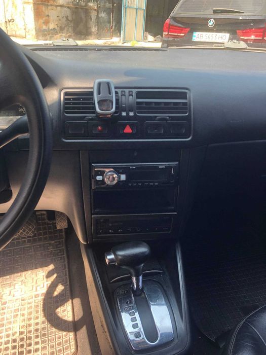 Volkwagen BORA 1.6