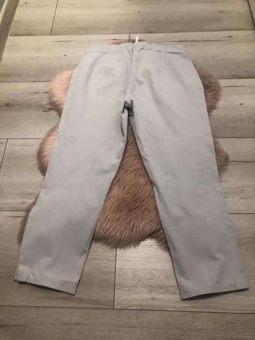 Spodnie materiałowe