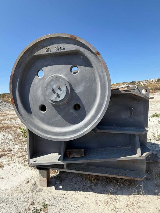 BRITADOR DE MANDÍBULA ALLIS CHALMERS 1100X600