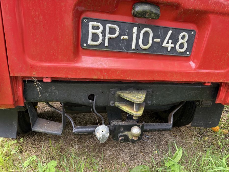 Jeep Portaro 240