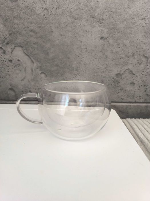 Szklanki termiczne z podwójną ścianką 8szt.