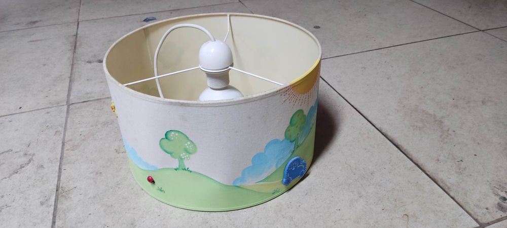 Candeeiro infantil como novo