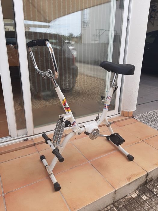 Bicicleta Estática/Fixa