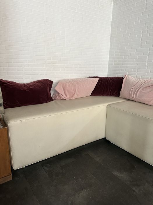 Banco eletrificado com led.