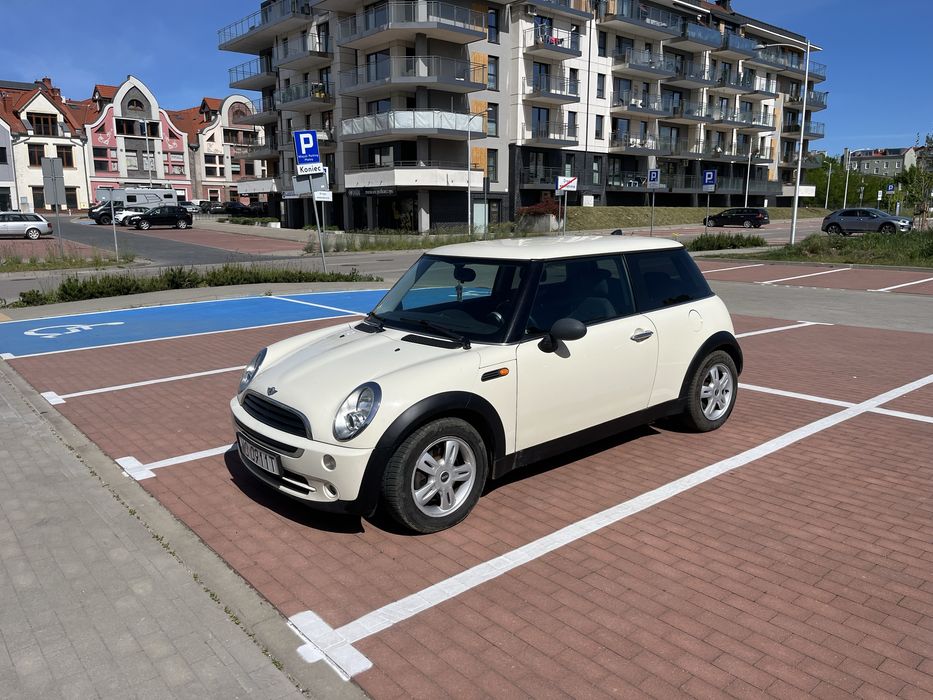 Mini 1.6 benzyna