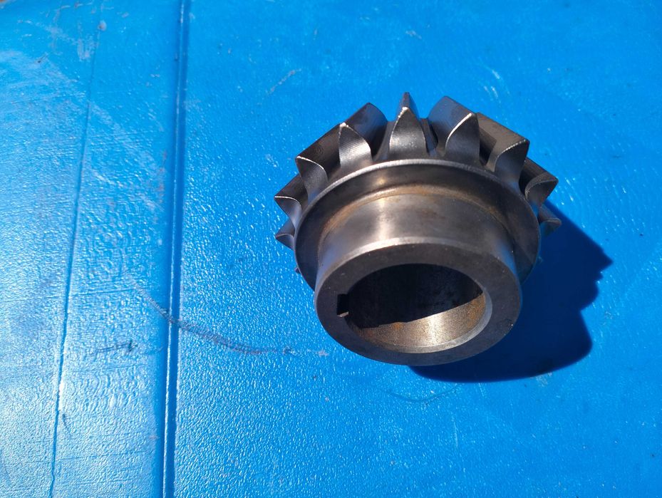 Koło zębate stożkowe Z-16 STOLL przetrząsarka