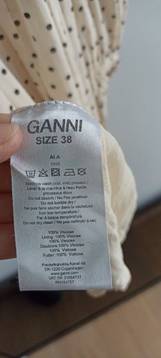Sukienka w kropki Wiskoza S