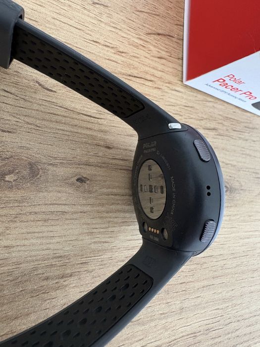 Polar Pacer Pro – GPS Running Watch | Como Novo