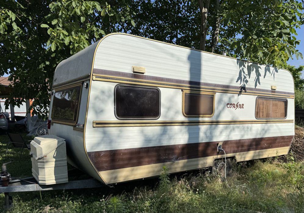 Кемпінг , автодім