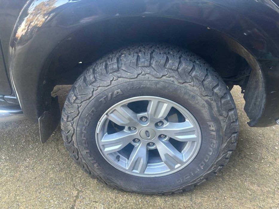 Ford RANGER como nova