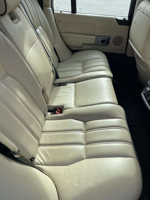 Ranfe Rover L322 Vogue, Bancos em pele bege