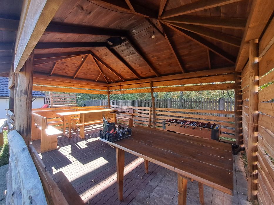 Całoroczna agroturystyka z prywatnymi jacuzzi, altanami i wifi