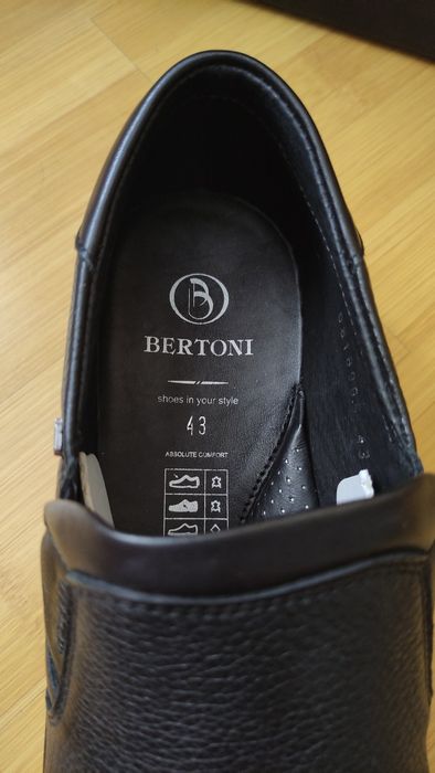 Туфлі чоловічі 43 розмір Bertoni