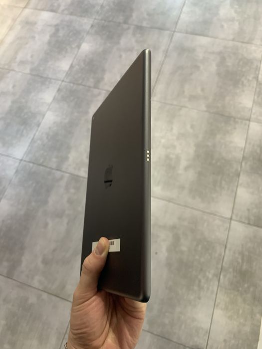 iPad 8th 32GB Space Gray