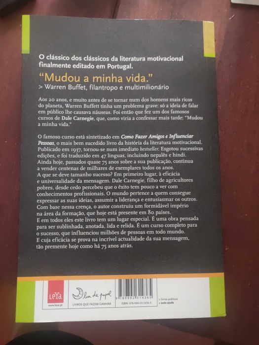 Vários tipos de livros