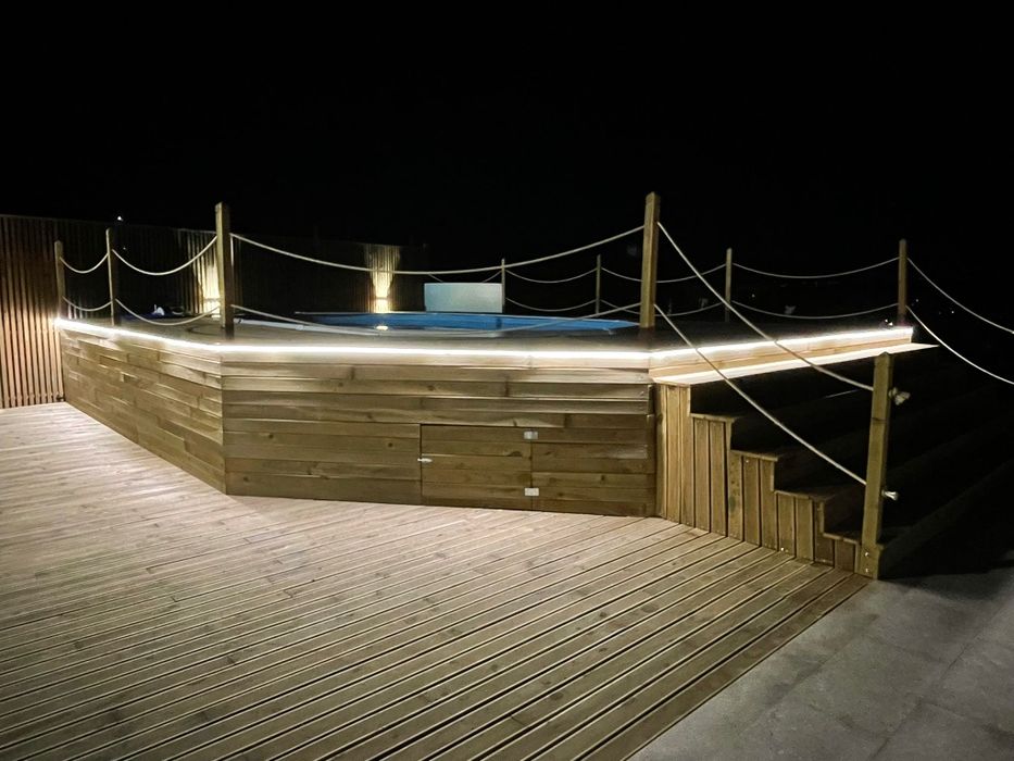 Montagem Piscinas e Deck