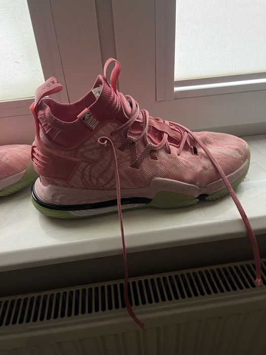 Buty do koszykowki uzywane stan dobry rozmoiar 45