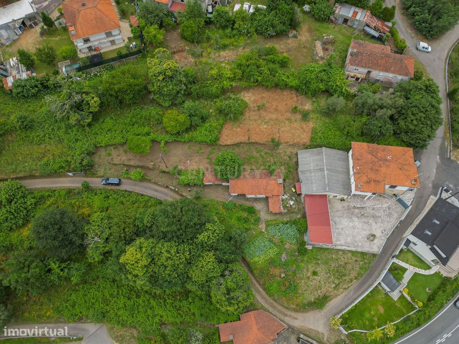 Casa em Ruínas com Jardim em Anais, Ponte de Lima