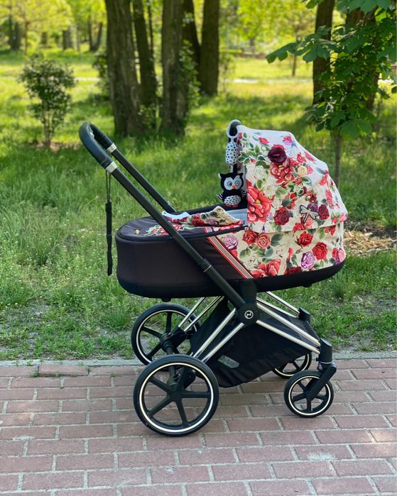 Продам коляску з автокріслом
