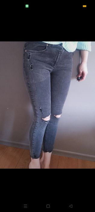Jeansy czarne damskie rurki r.M Pull&Bear
