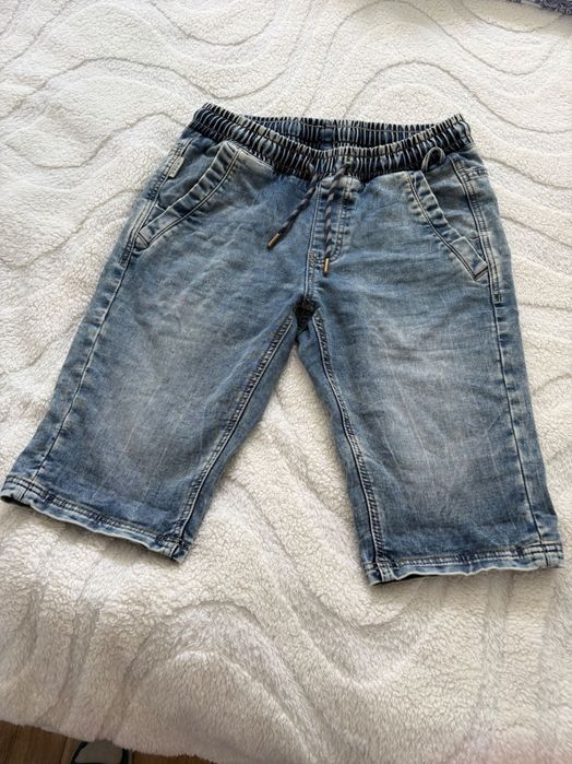 Męskie krótkie spodenki jeansowe „CROPP”
