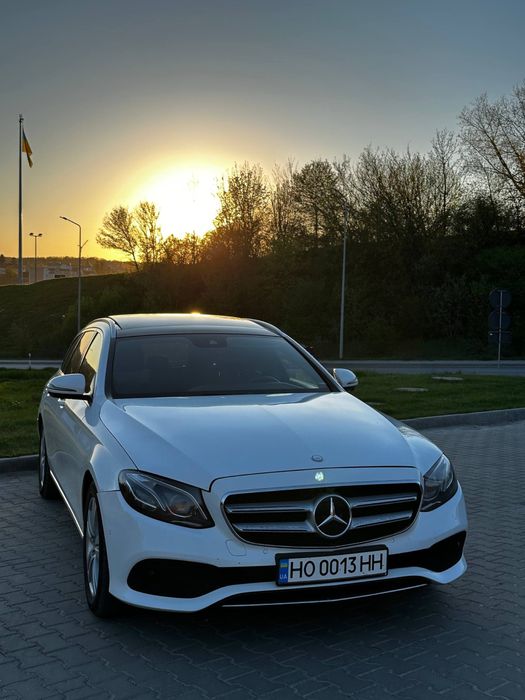 Обмін мерседес E Klass 220, на дешевше авто