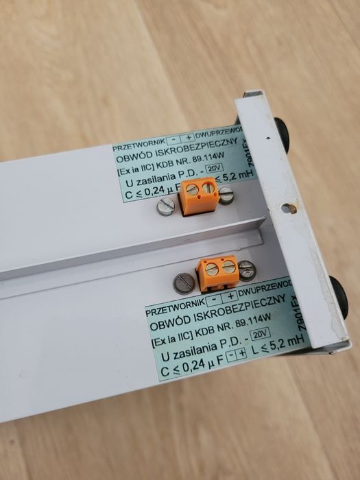 Zasilacz separujący 24V 4-20mA Z901Ex