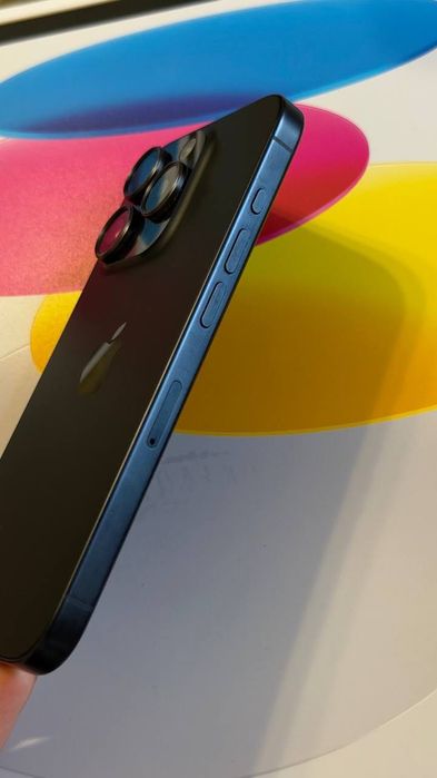 iPhone 15pro  256