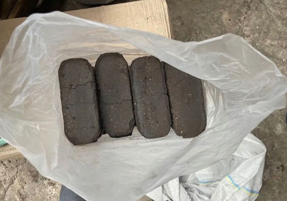 Торфобрикет 5900в ціна залежить від к- сті , є різне фасування