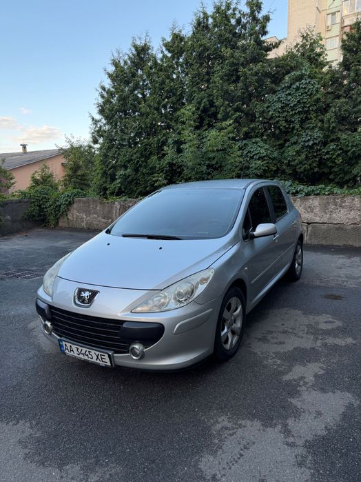 Продам Peugeot 207 2006 2.0